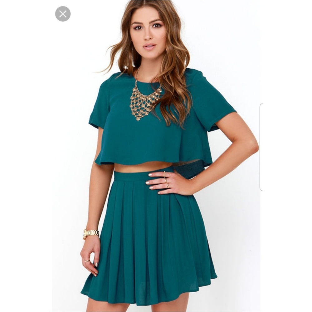 Lulus two piece skirt and crop top teal